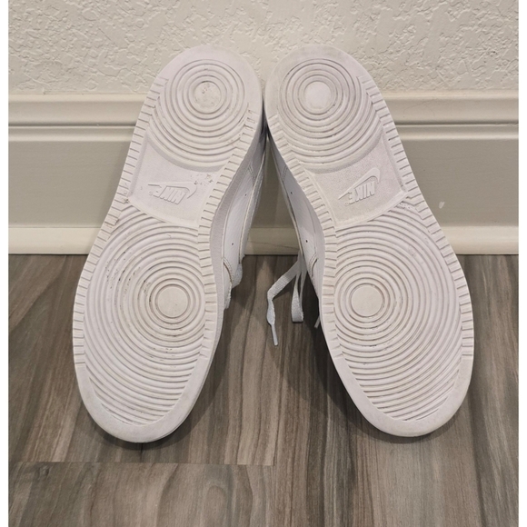 Nike Court Vision Low Sneakers – Size 8 – White - Picture 11 of 14